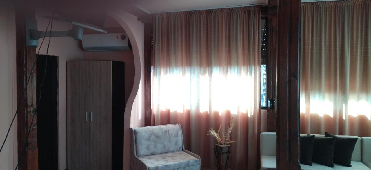 Guest House Ambrozia Kotel Exteriér fotografie