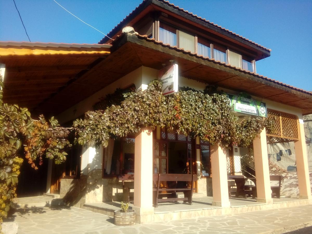 Guest House Ambrozia Kotel Exteriér fotografie